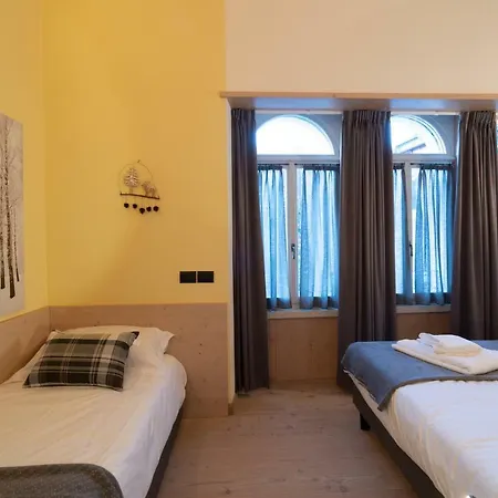 Marzia Lounge Guest house 3*