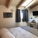 게스트하우스 Marzia Lounge 보르미오
