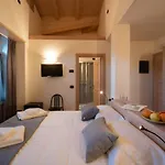 Marzia Lounge 보르미오