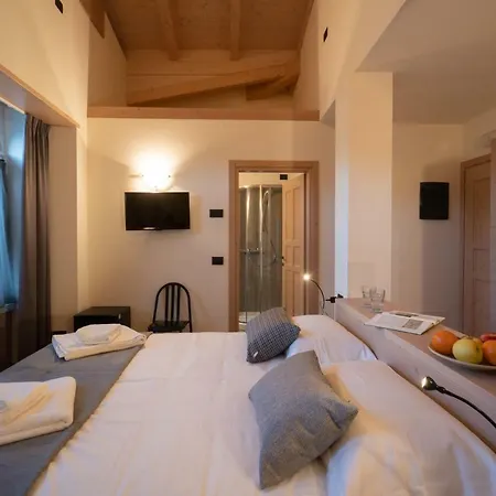 Marzia Lounge 보르미오